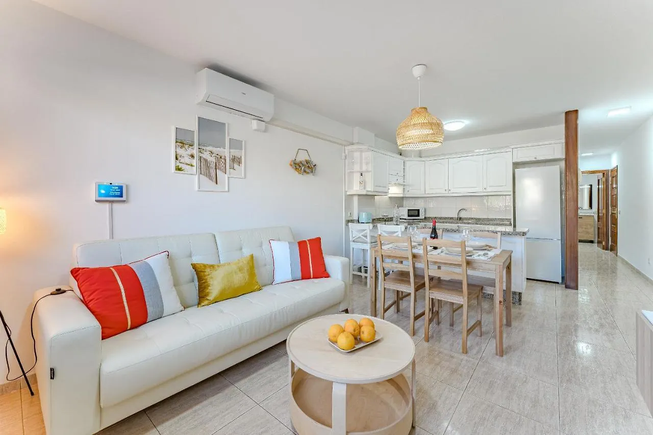 Petite Homes Beach Эль-Медано Апартаменты